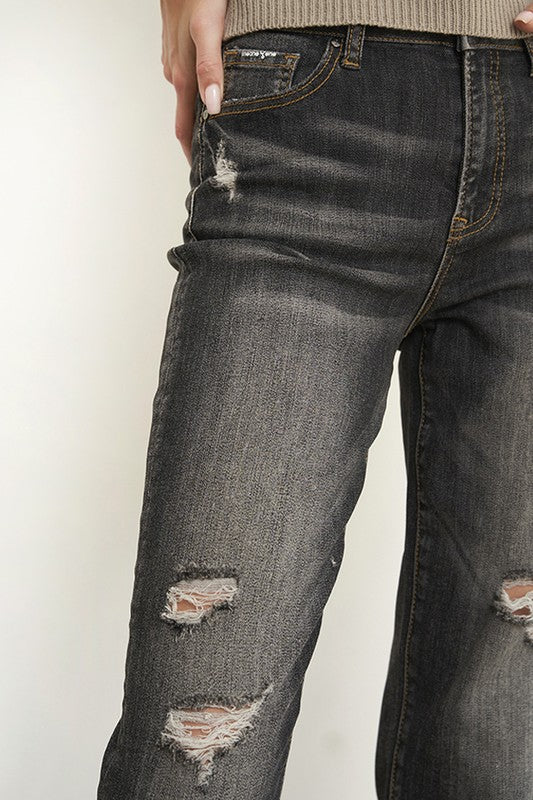 HIGH RISE GIRLFRIEND JEANS