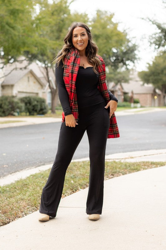 The Vanessa - 30 in Inseam Black Bootcut Leggings