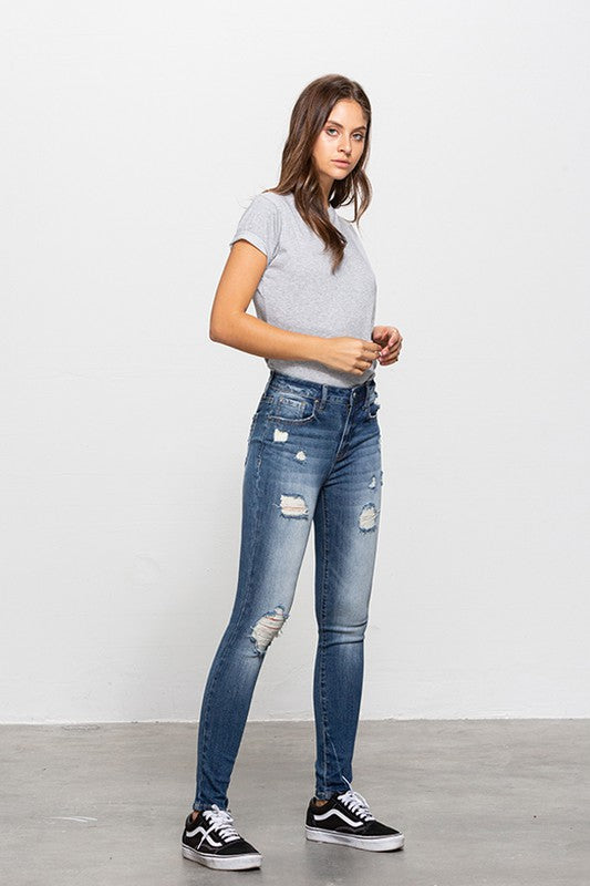 MID-RISE PREMIUM BODY DISTRESSED ANKLE SKINNY