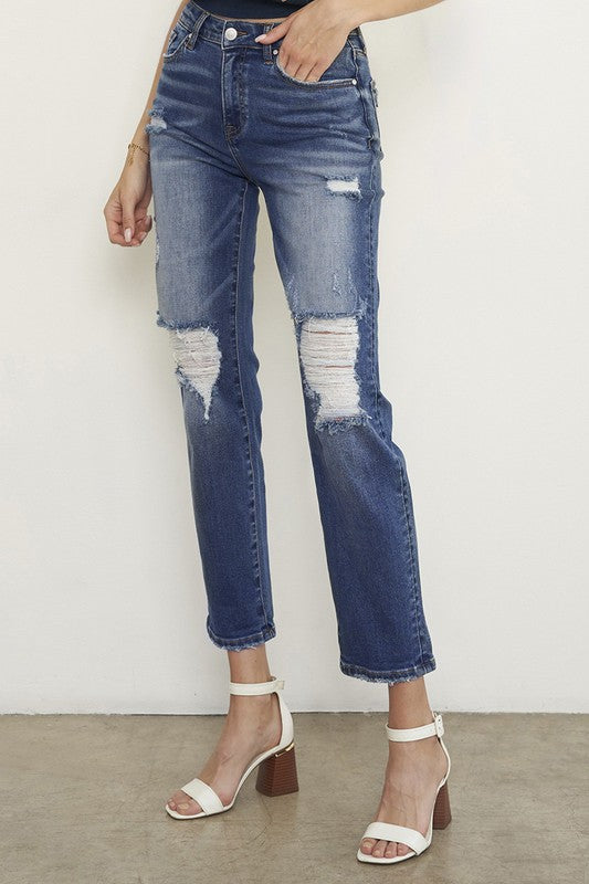 MID-RISE BOYFRIEND JEANS